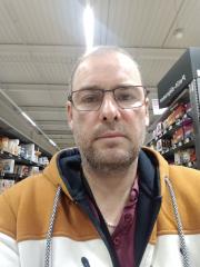 Annonce travesti Ludo610 Courtomer