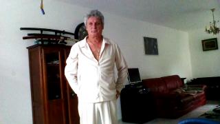 Annonce travesti loulou55 Les Monthairons