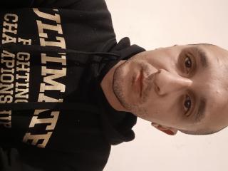 Annonce travesti Fredandre22 Saint-Brieuc