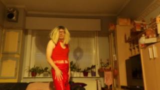 Annonce travesti mireille Comines