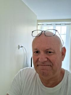 Annonce travesti Laurent50 Moyon