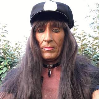 Annonce travesti Karlita Gruissan